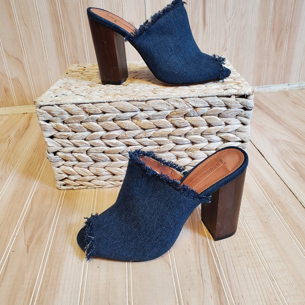 BCBG GENERATION SIZE 7 Denim Mules Frayed Fringe Block Heel Boho Cotton Clogs